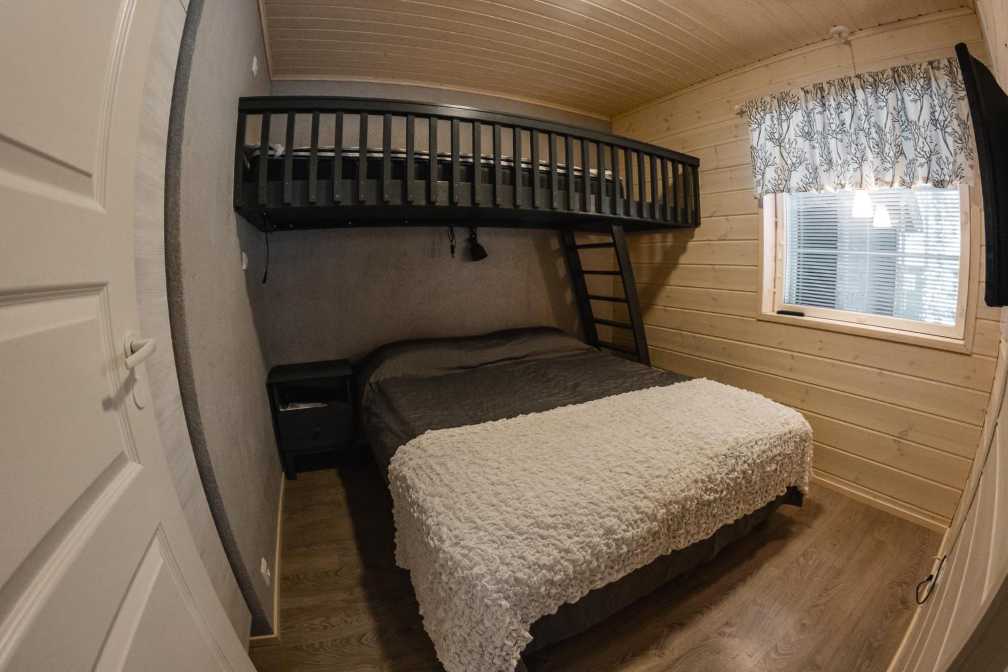 Hotel Yllaesrinne Ylläsjärvi エクステリア 写真