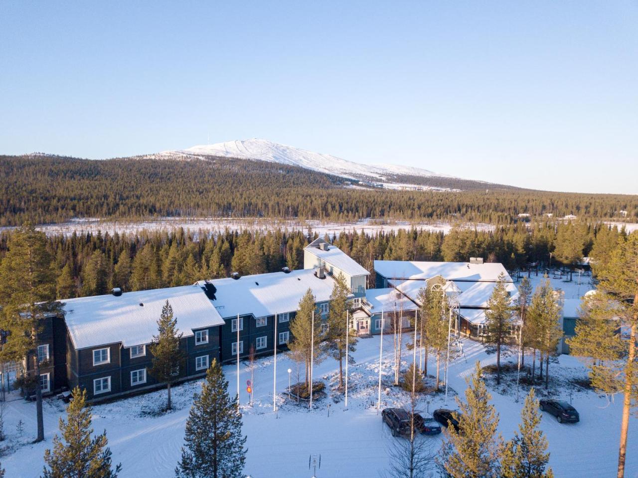 Hotel Yllaesrinne Ylläsjärvi エクステリア 写真