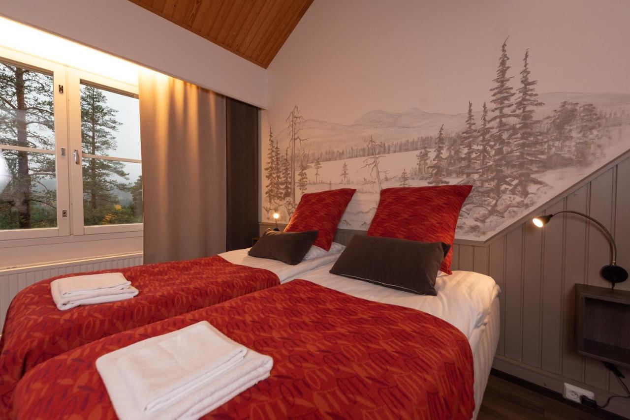 Hotel Yllaesrinne Ylläsjärvi エクステリア 写真