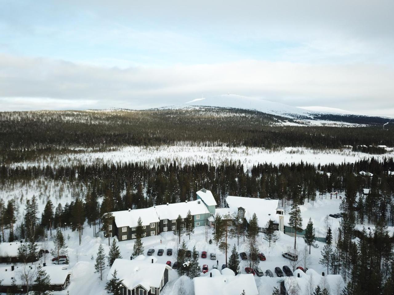 Hotel Yllaesrinne Ylläsjärvi エクステリア 写真