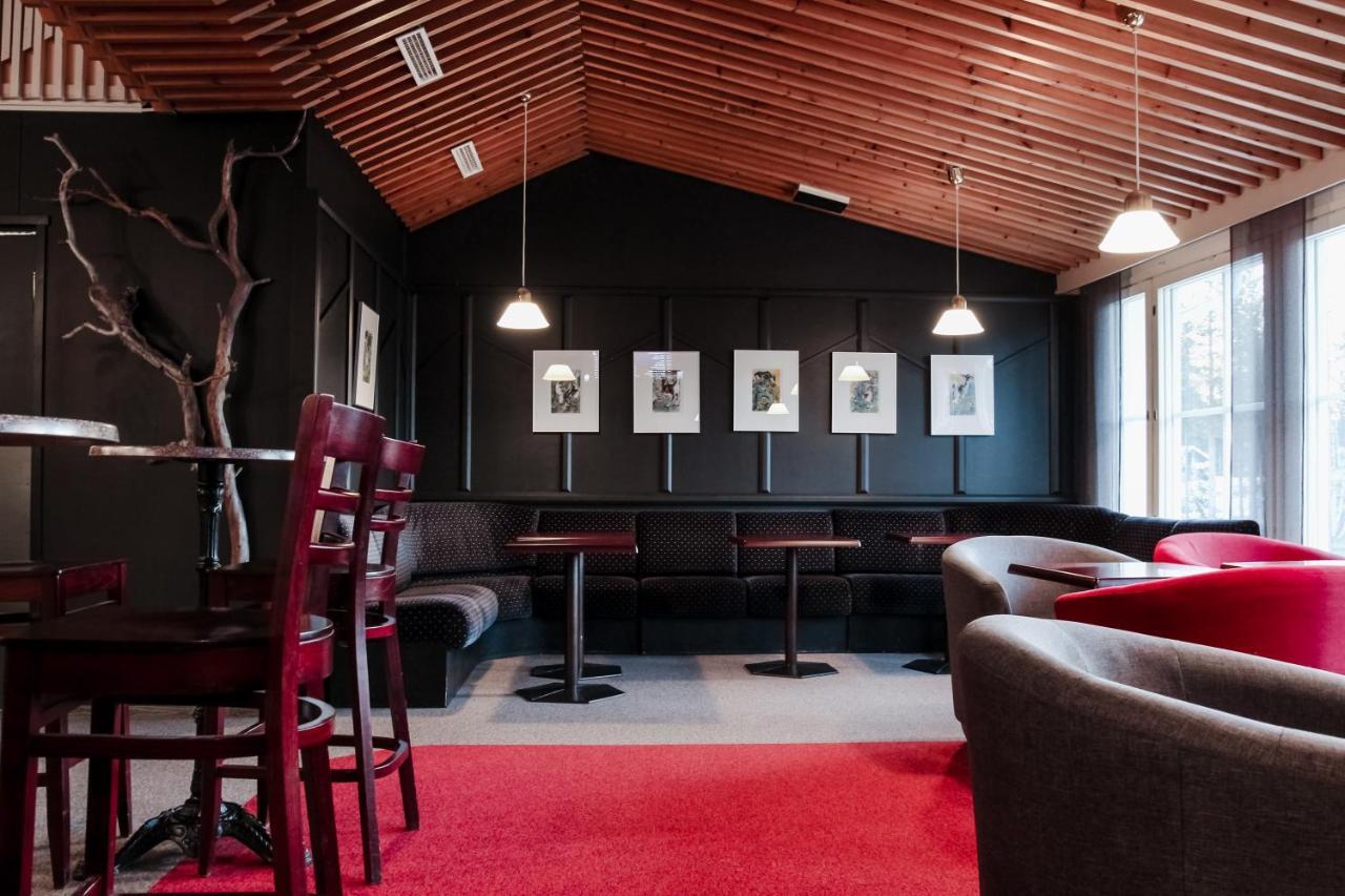 Hotel Yllaesrinne Ylläsjärvi エクステリア 写真