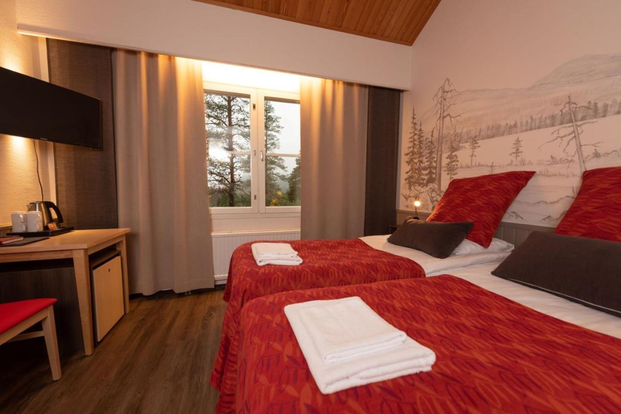 Hotel Yllaesrinne Ylläsjärvi エクステリア 写真