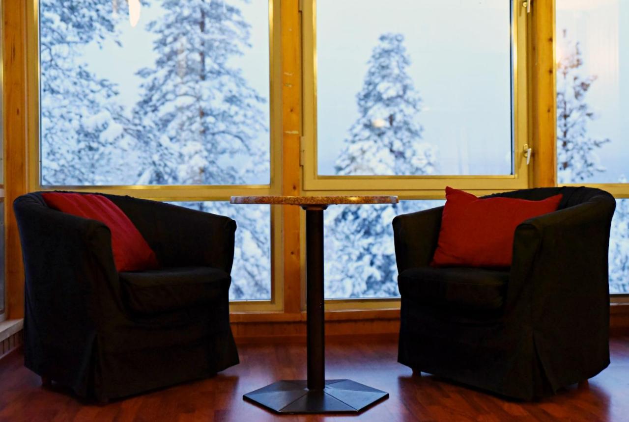 Hotel Yllaesrinne Ylläsjärvi エクステリア 写真